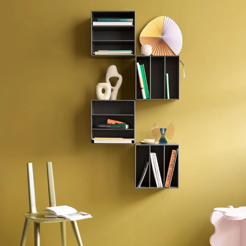 Montana Mini 1104 shelf module, New white 101. with shelf Montana