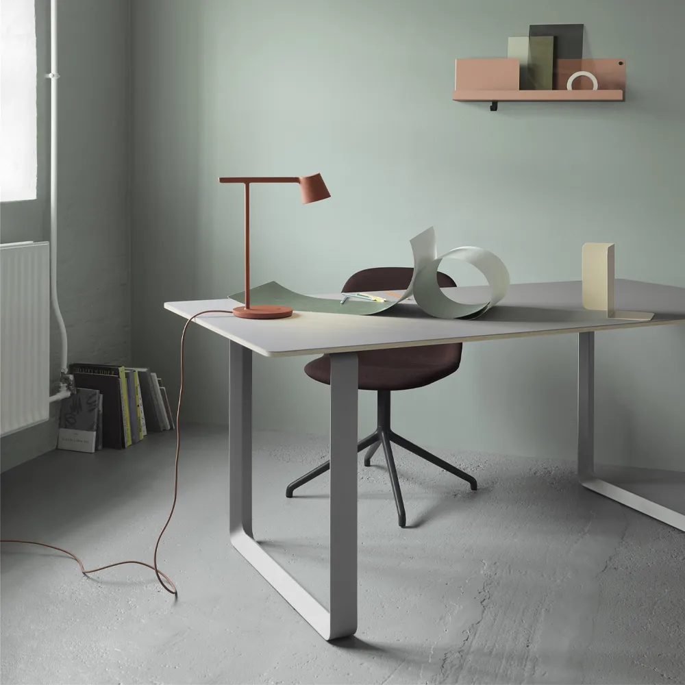 70/70 dining table 170x85 cm, White laminate-Plywood-White Muuto