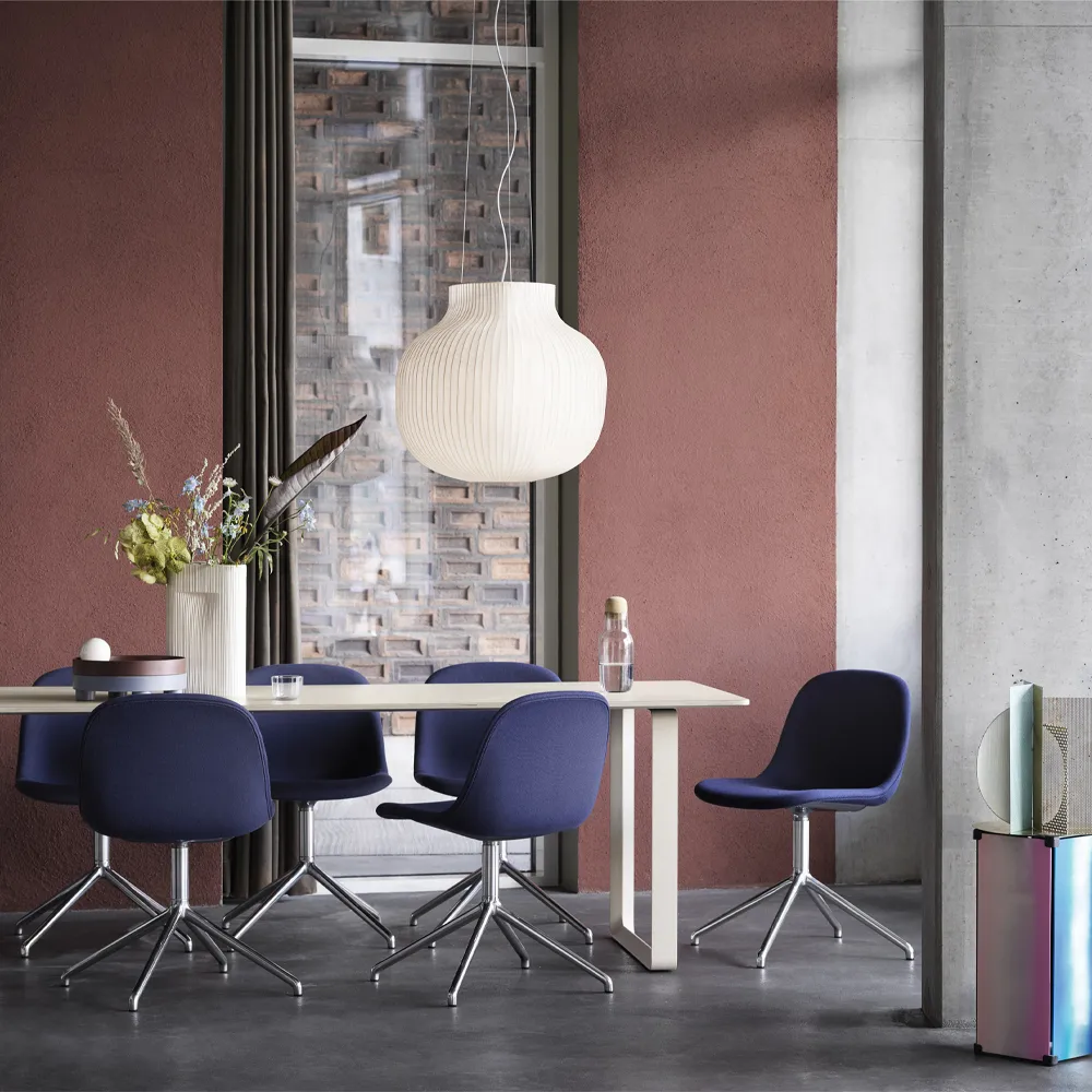 70/70 dining table 225x90 cm, Black linoleum-Plywood-Black Muuto