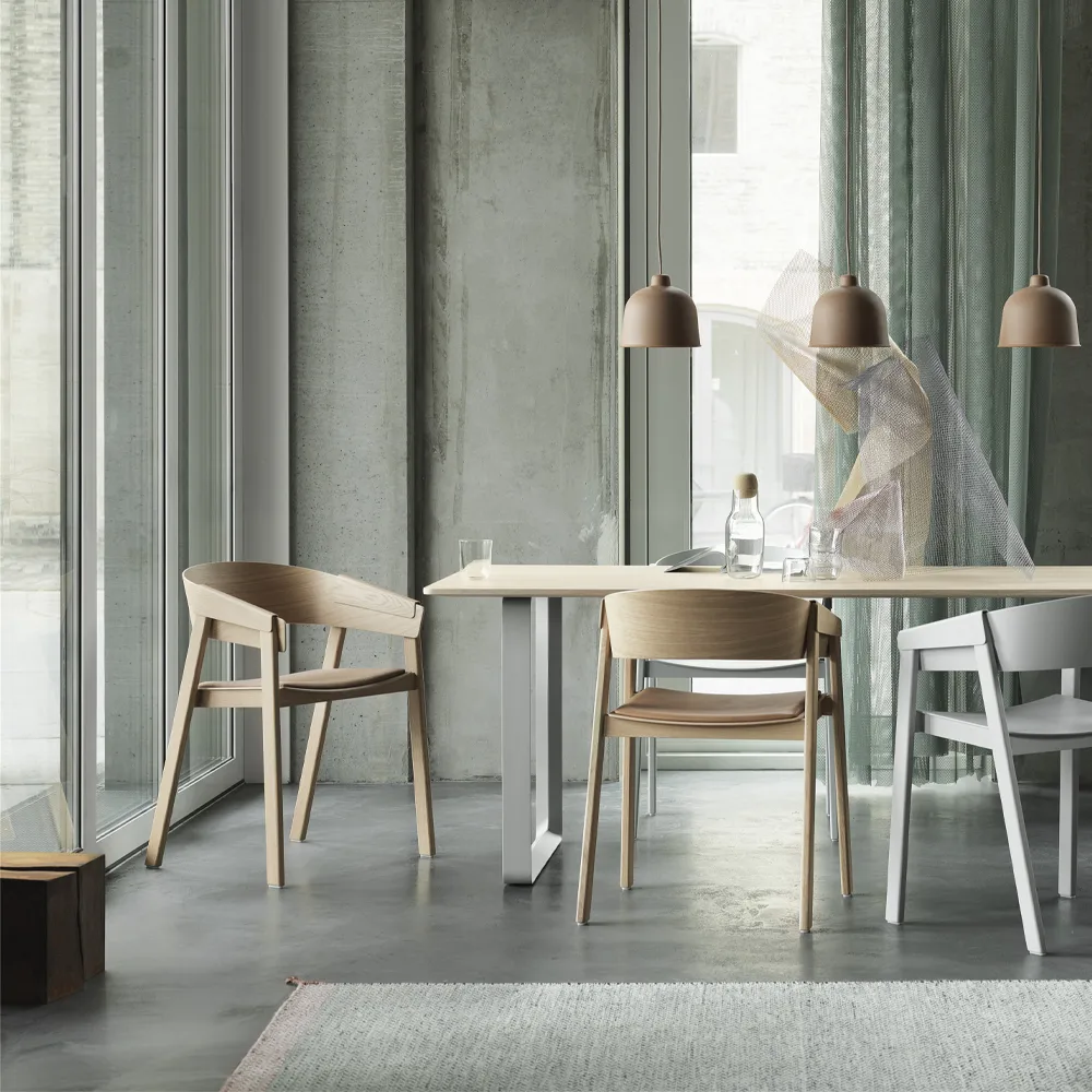 70/70 dining table 225x90 cm, Solid smoked oak-Grey Muuto