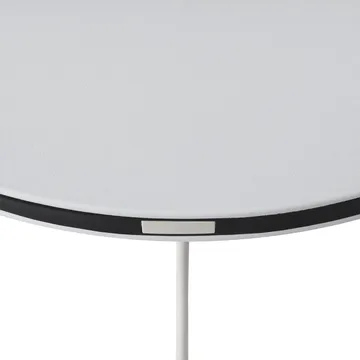 Calm wall lamp Ø50 cm - White/Black - Muuto