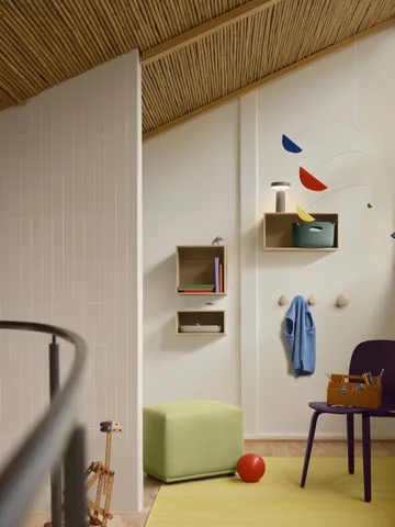 Dots Wood coat hook - Yellow-beige, Ø13 cm - Muuto