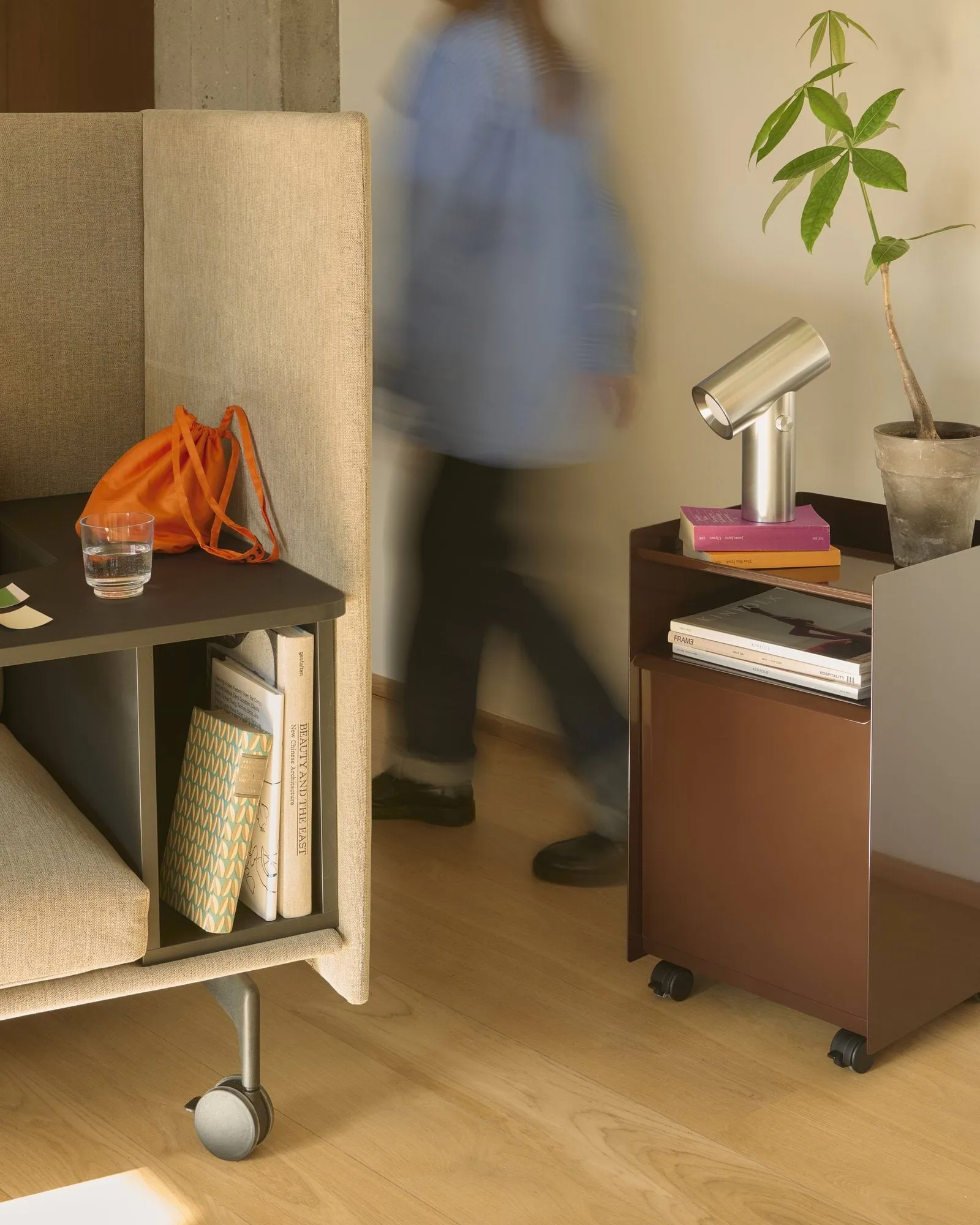 Folded Trolley open trolley, Grey 37.4x61.5x37.2 cm Muuto