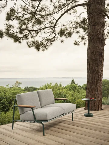 Linear Steel coffee table - Dark green, Ø42x47 cm - Muuto
