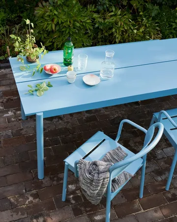 Linear steel table table 220x90 cm - Dark green (RAL 6012) - Muuto