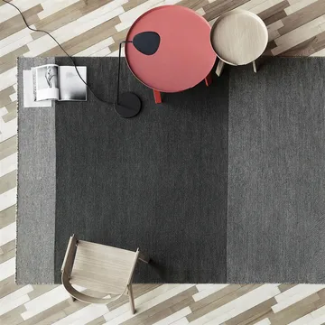 Varjo rug 200x300 cm - dark grey - Muuto