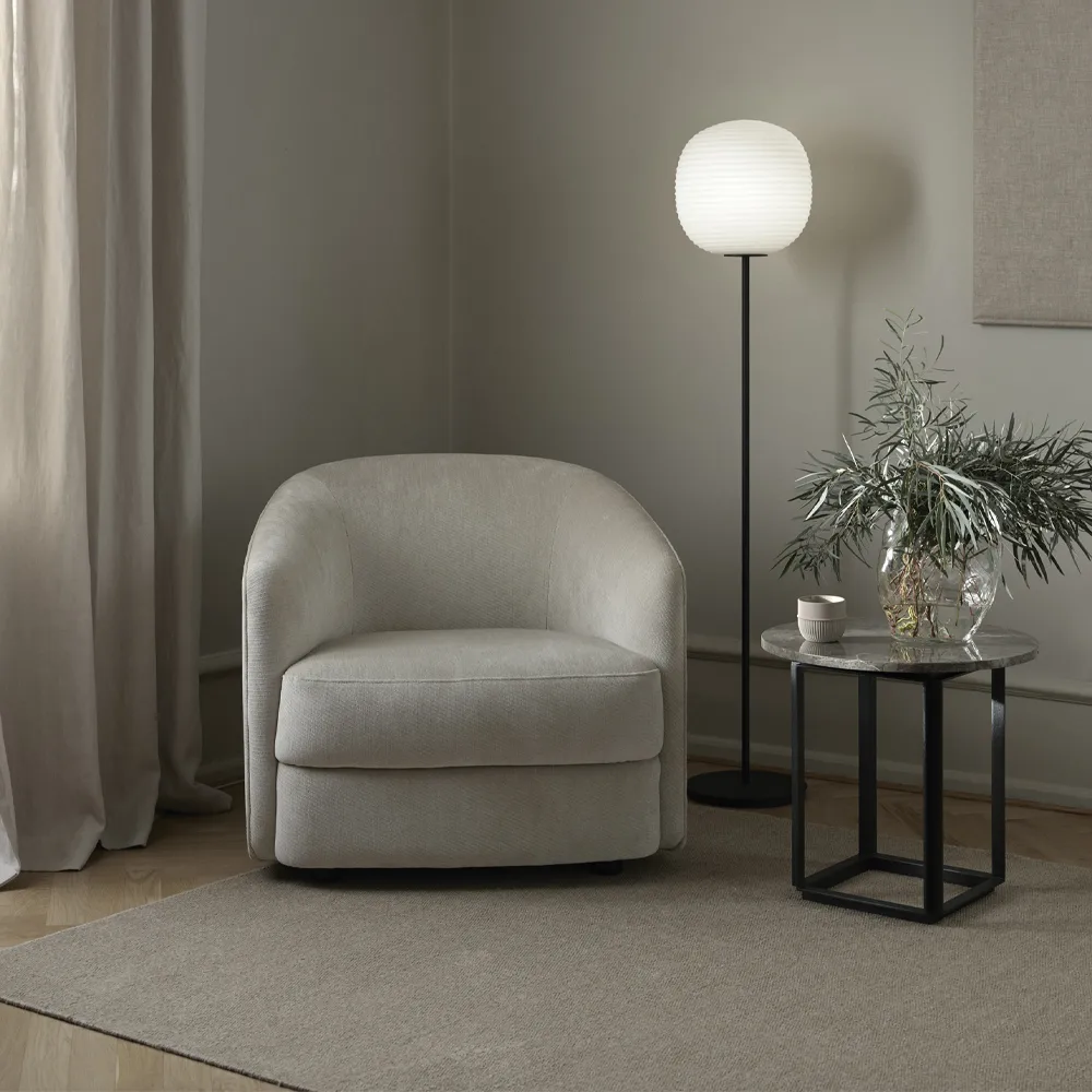 Florence side table, Black marquina marble. ø50 cm. black stand New Works