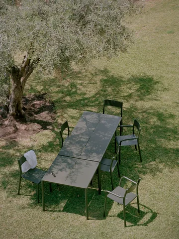 May Tables Outdoor table 85x85 cm - Dark green - New Works