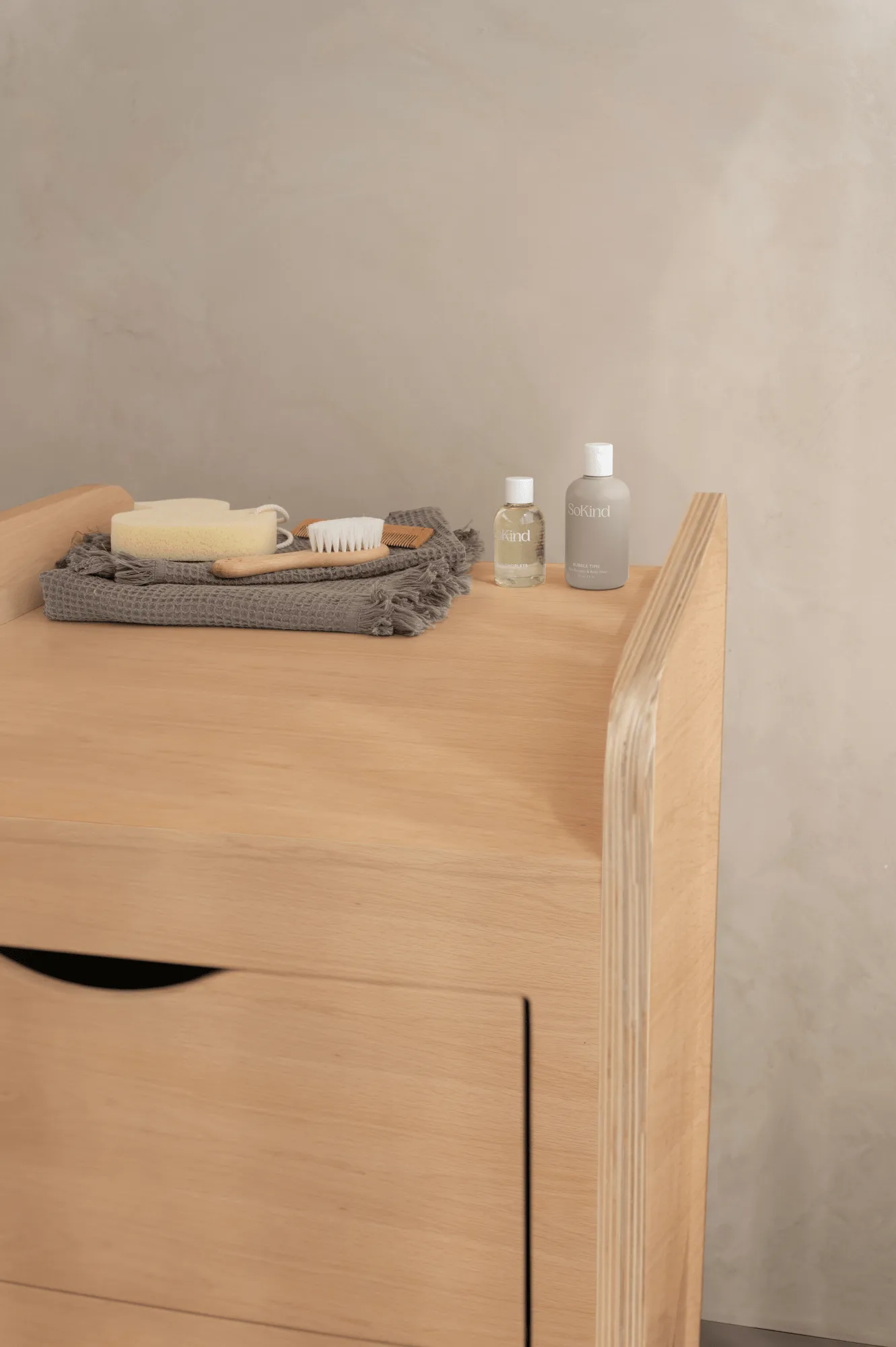 Form changing table 65.4x56x95 cm, Oak Nofred
