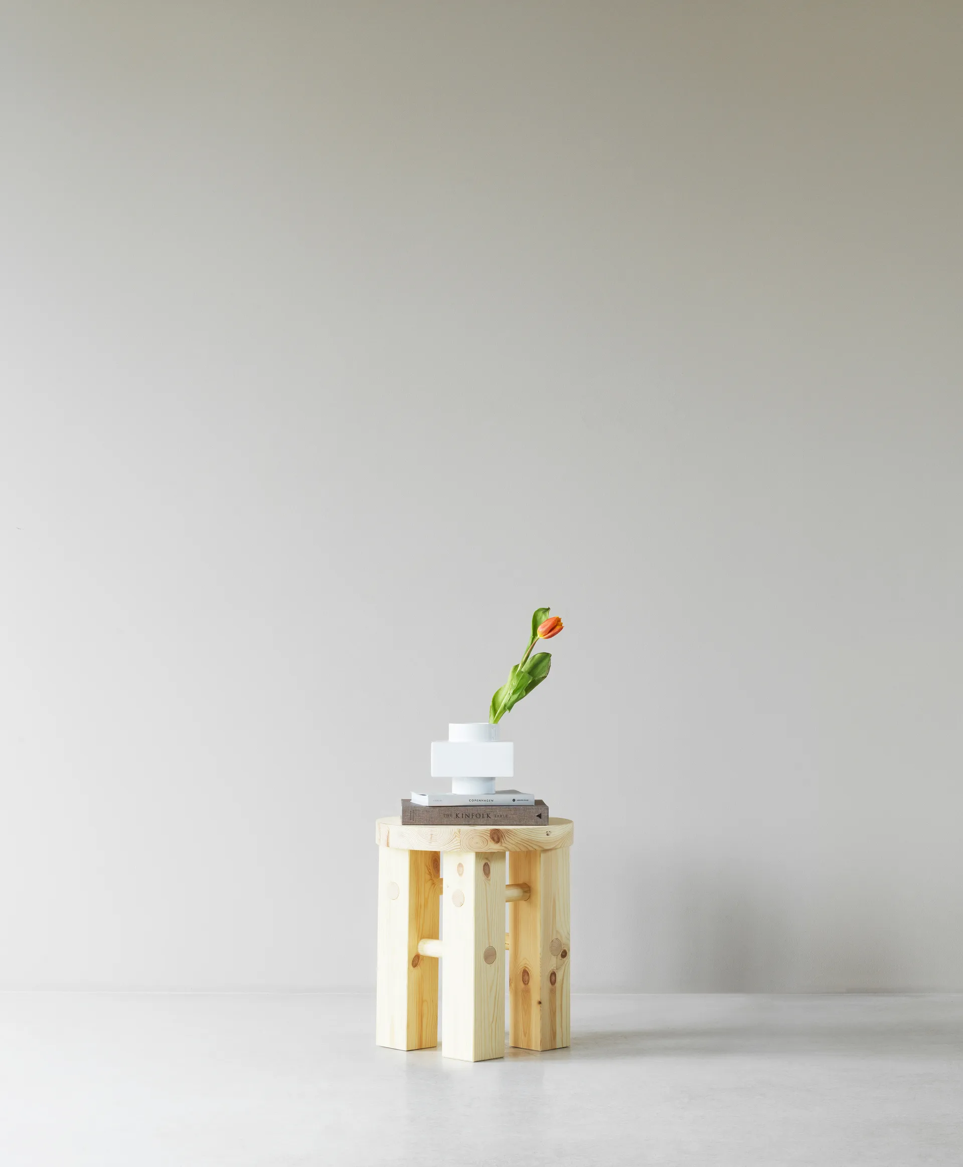 Fyr round stool 45 cm, Pine, Ø40x45 cm Normann Copenhagen