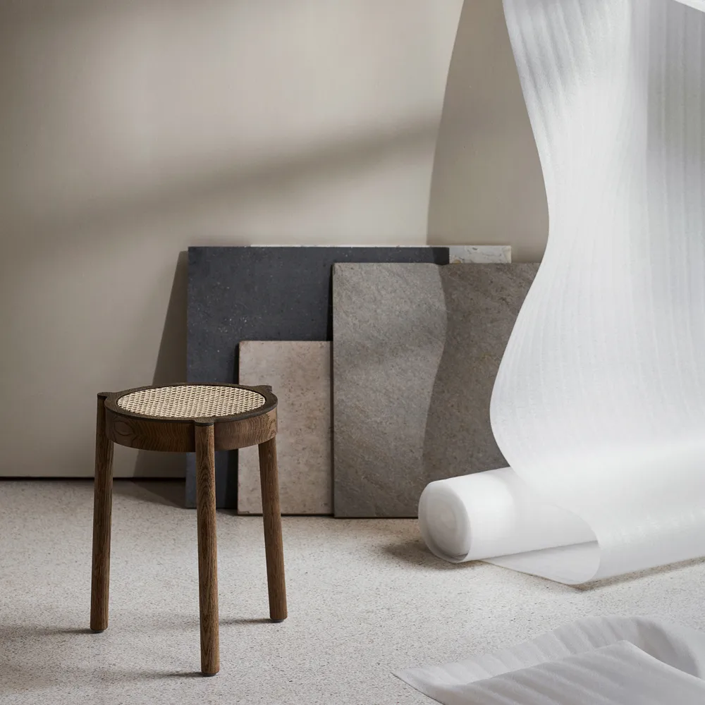 Pal round stool, Oak light, Ø37x46 cm Northern