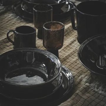 Yuki dinner plare - brown-black - Olsson & Jensen