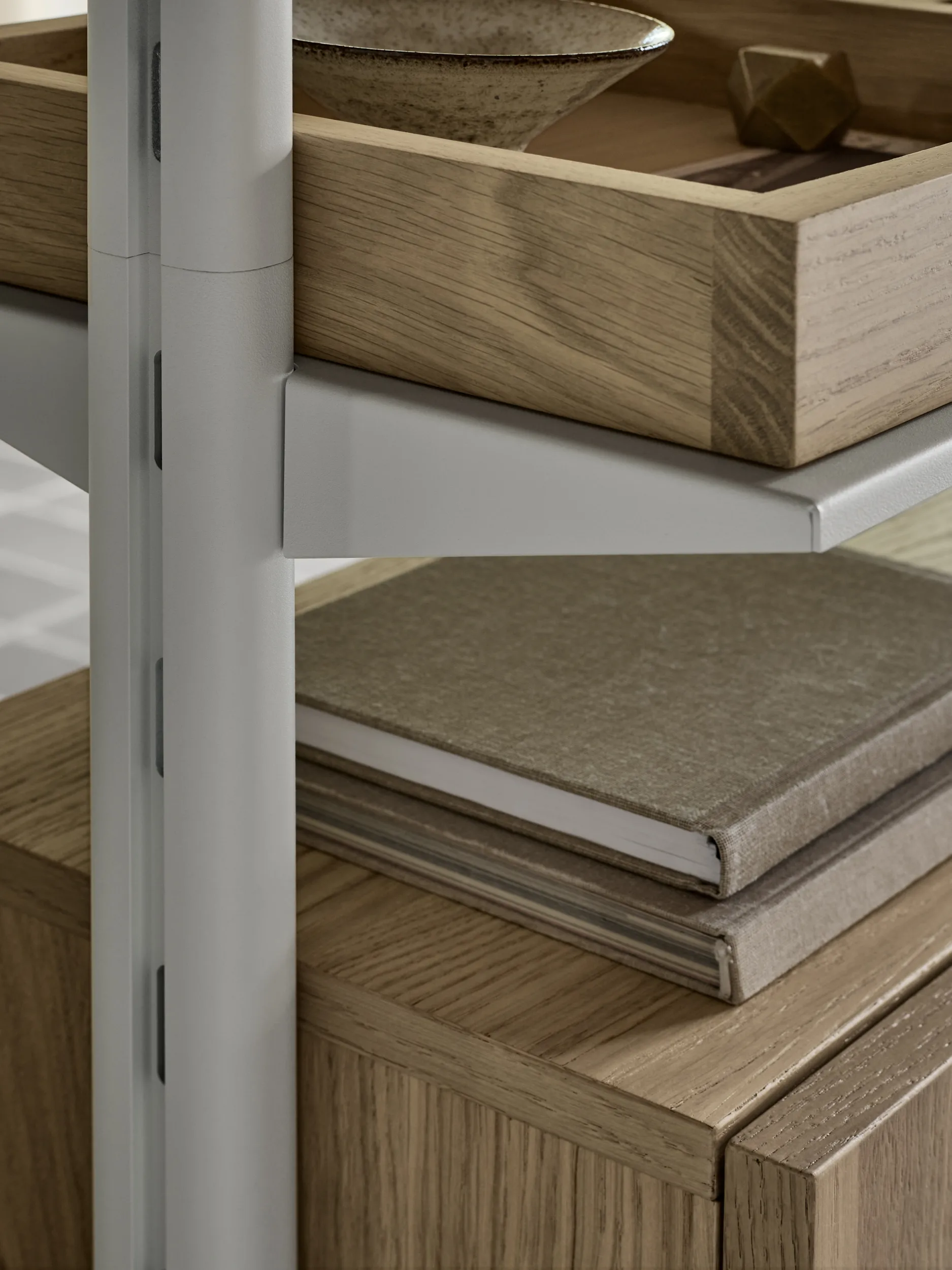 Pira G2 shelving system F C A White/Oak 248–255 cm Pira