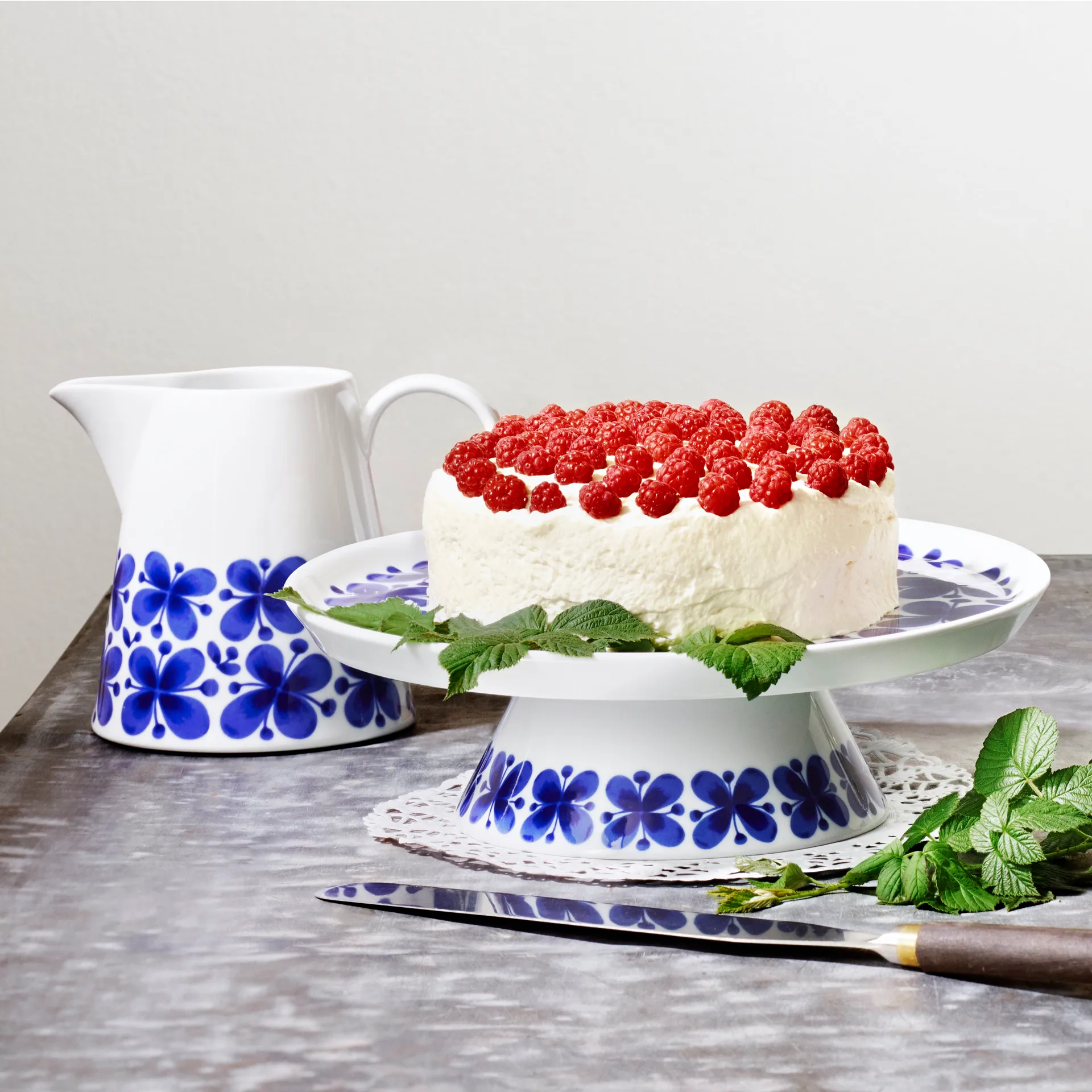 Mon Amie cake stand, Ø 30 cm Rörstrand