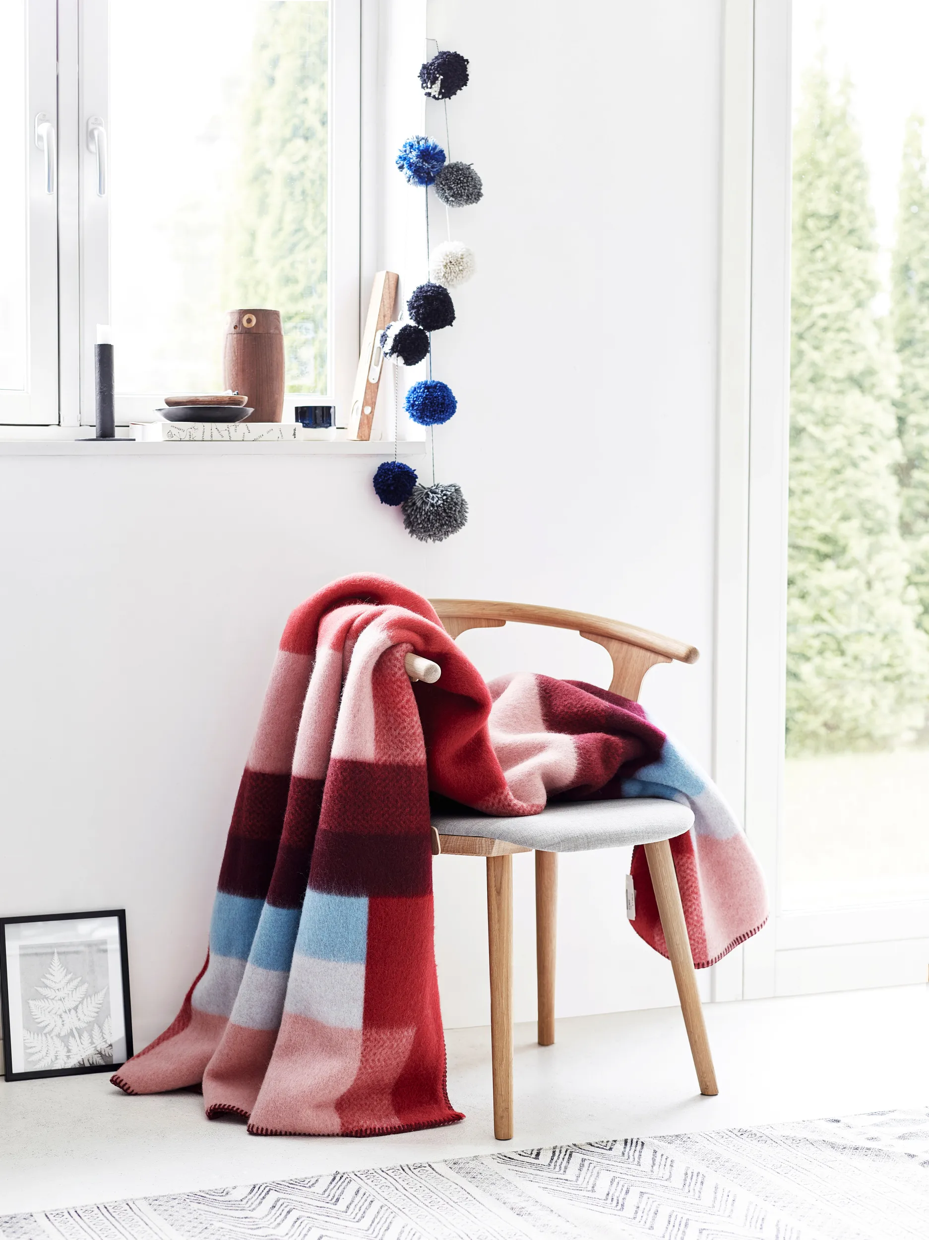 Mikkel blanket 135x200 cm, Red Røros Tweed