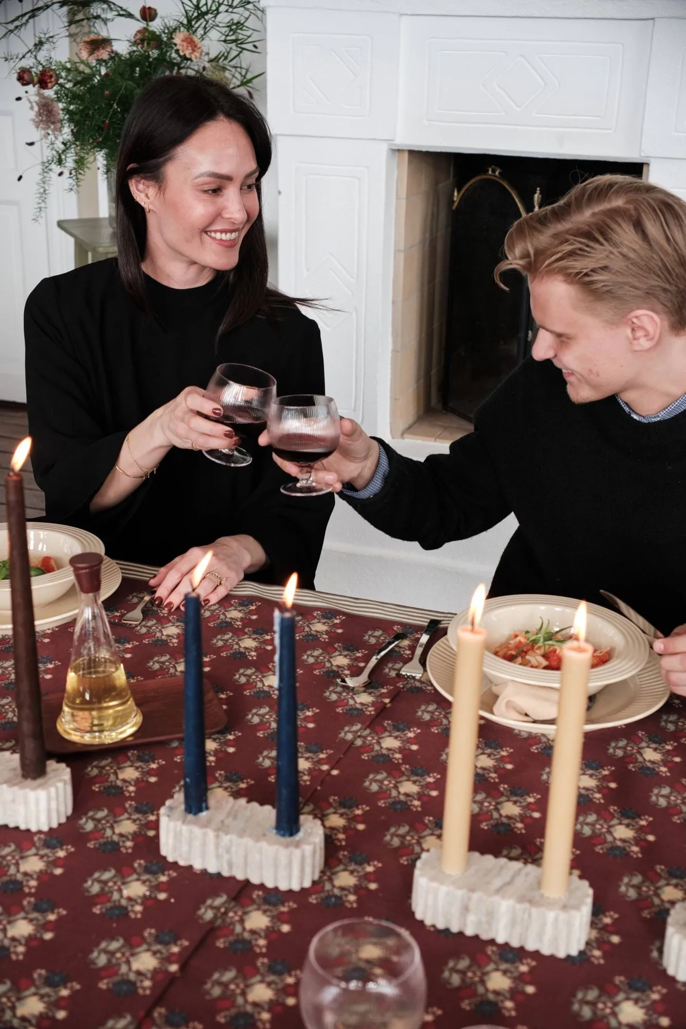 Linnea tablecloth, Mixed wine red, 150x280 cm Sagaform