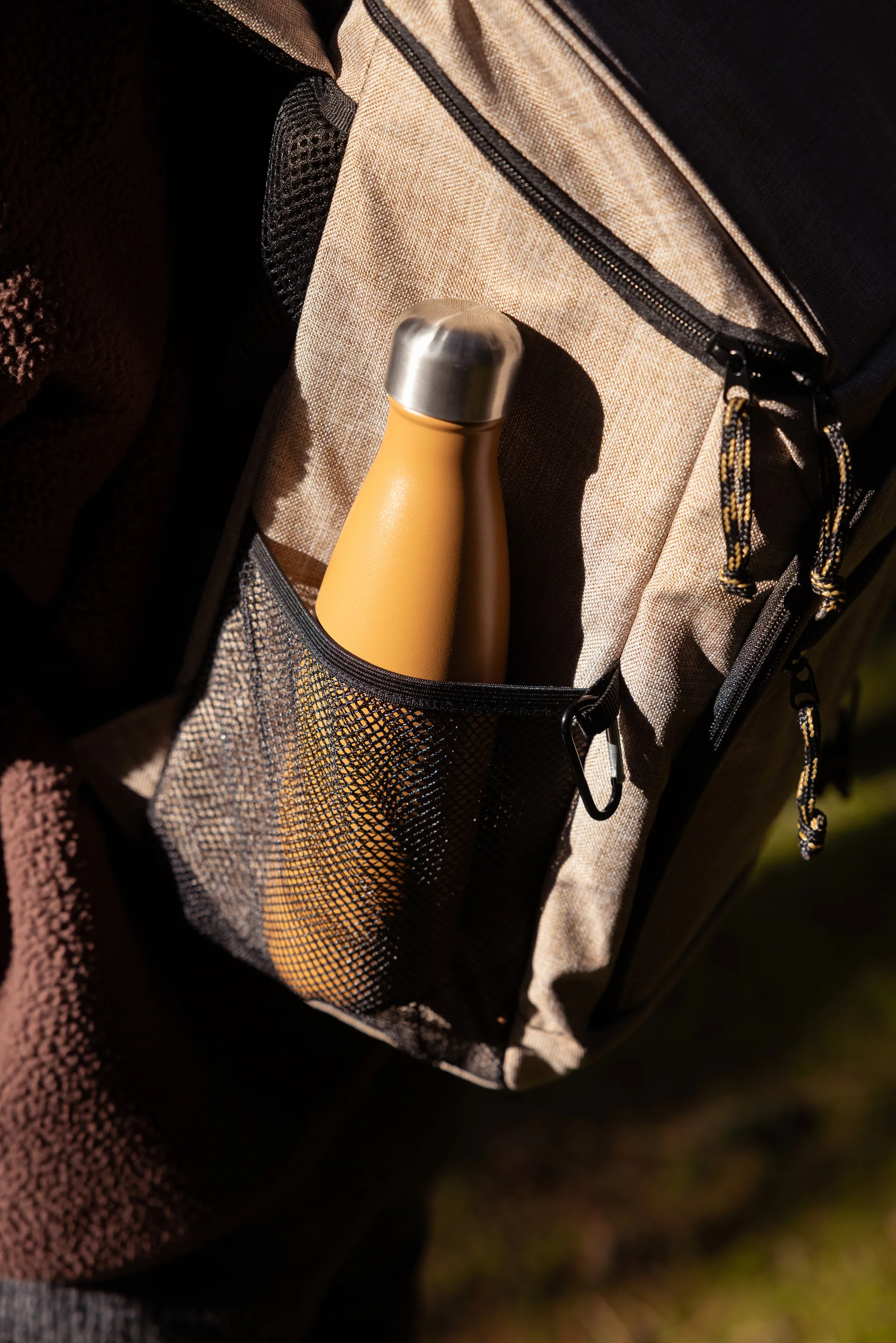 Nils steel bottle 50 cl, Fudge Pantone Sagaform