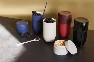 Ted food thermos yoghurt mug with spoon - Blue Pantone 2379C, 32 cl - Sagaform