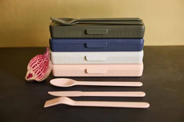 Tina cutlery set - Pink Pantone 489C - Sagaform