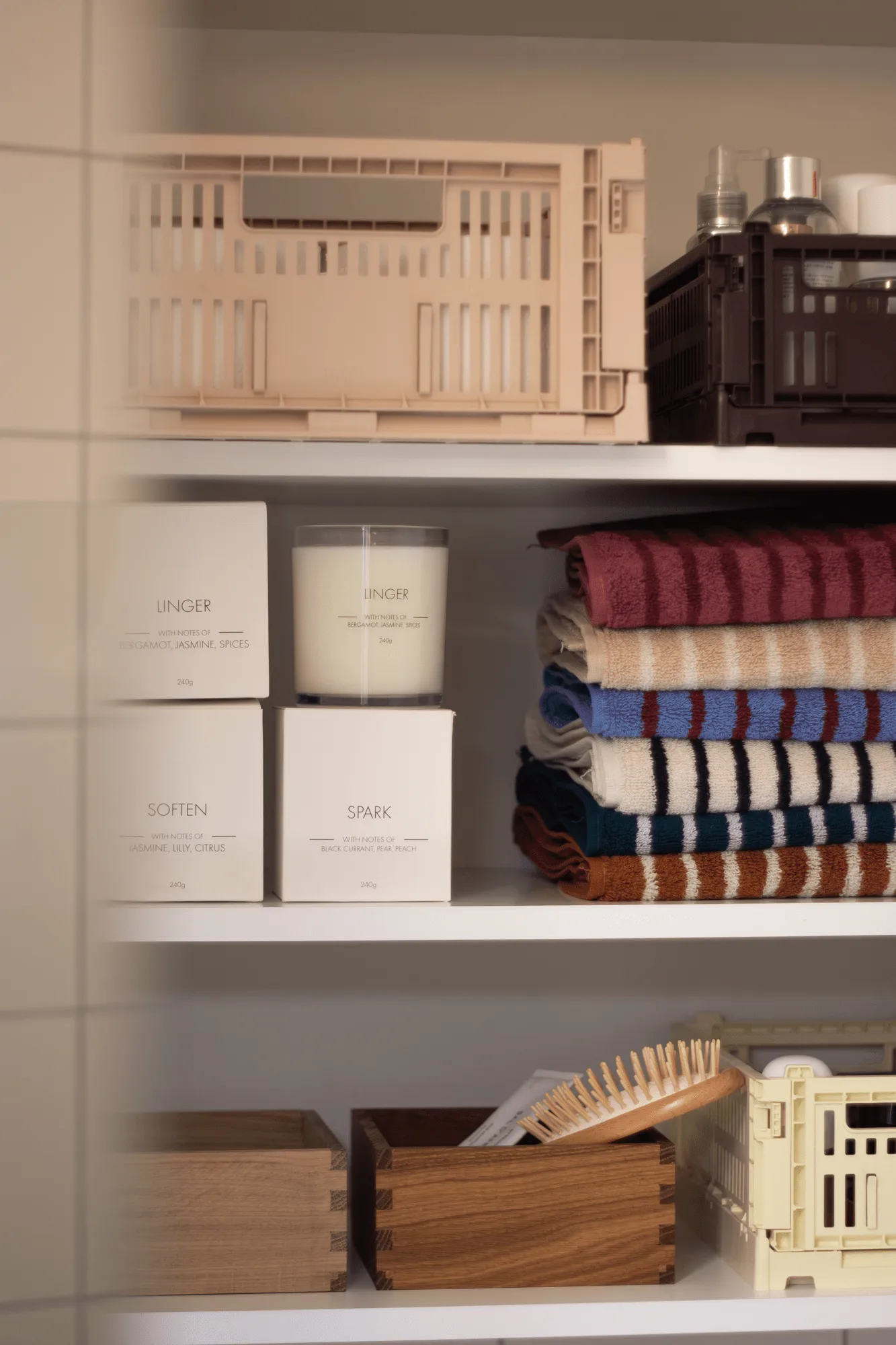 Linger scented candle, 260 g Scandi Essentials
