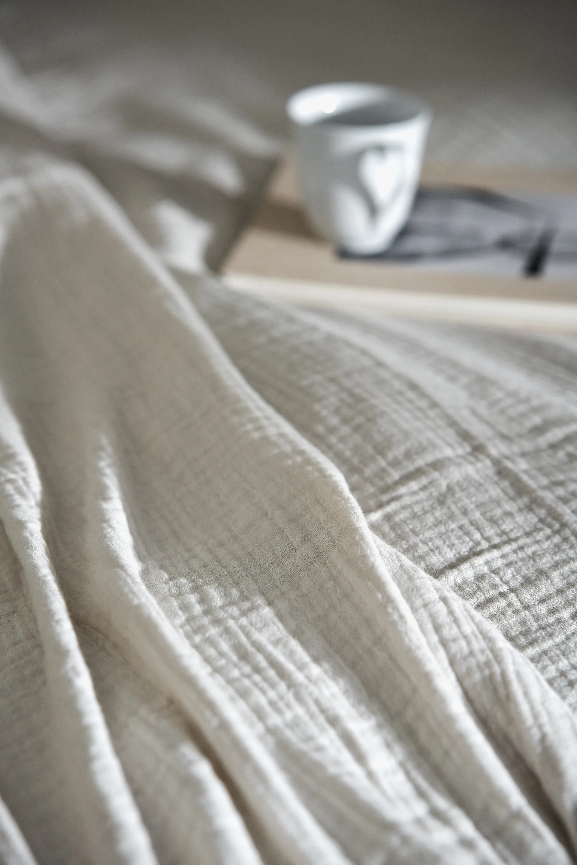 Breeze throw 260x260cm, Off-white Scandi Living