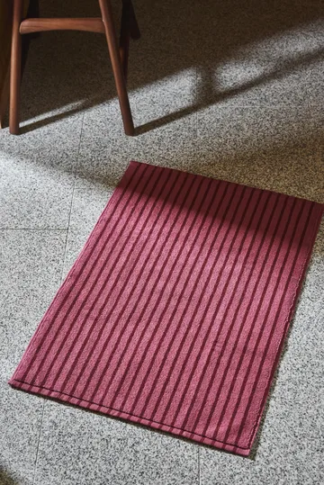 Drift bath mat 50x70cm - Pink-red - Scandi Living