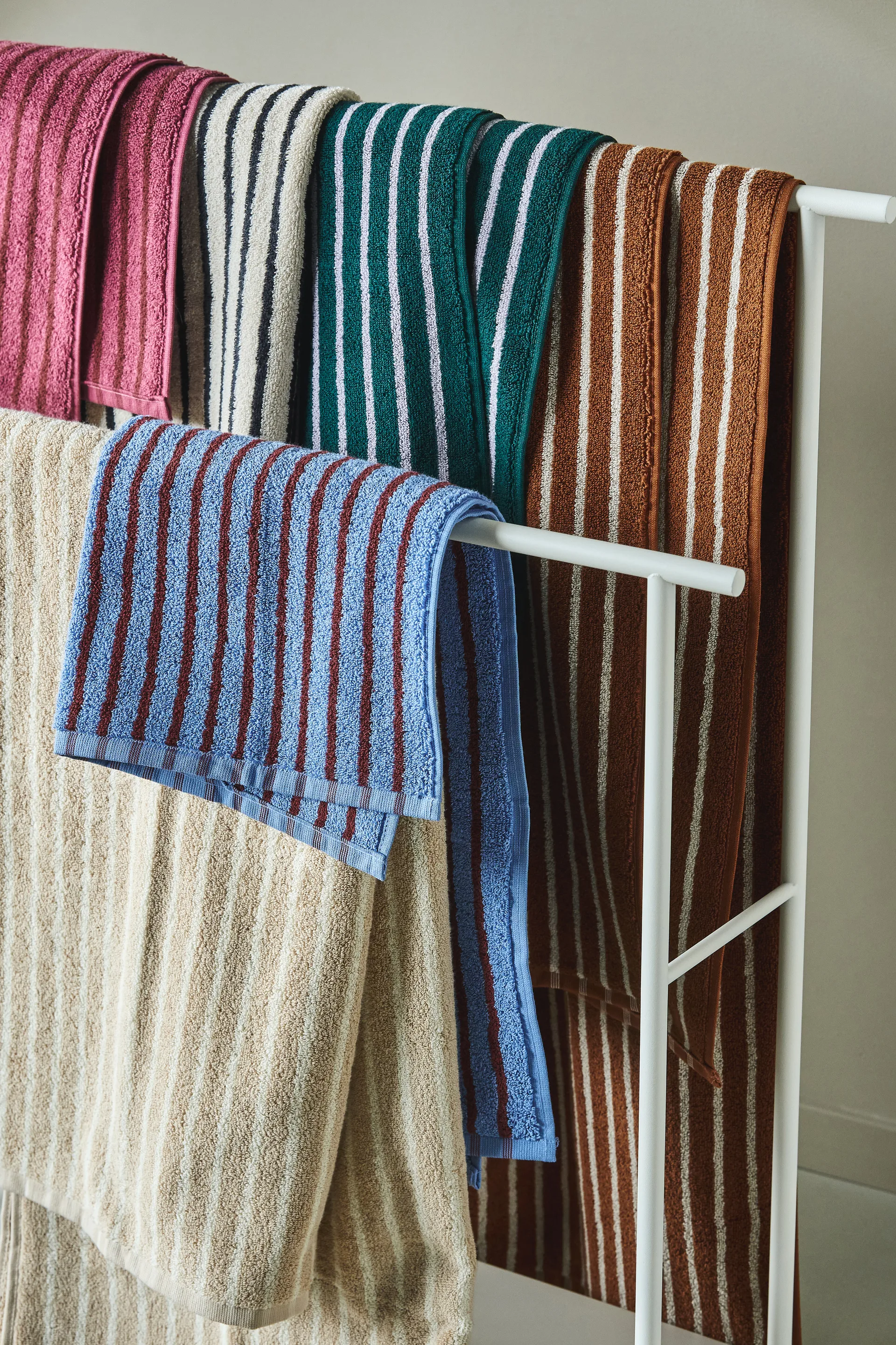 Drift bath towel 70x140 cm, Brown-white Scandi Living