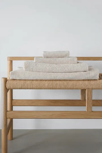 Drift bath towel 70x140 cm - White - Scandi Living