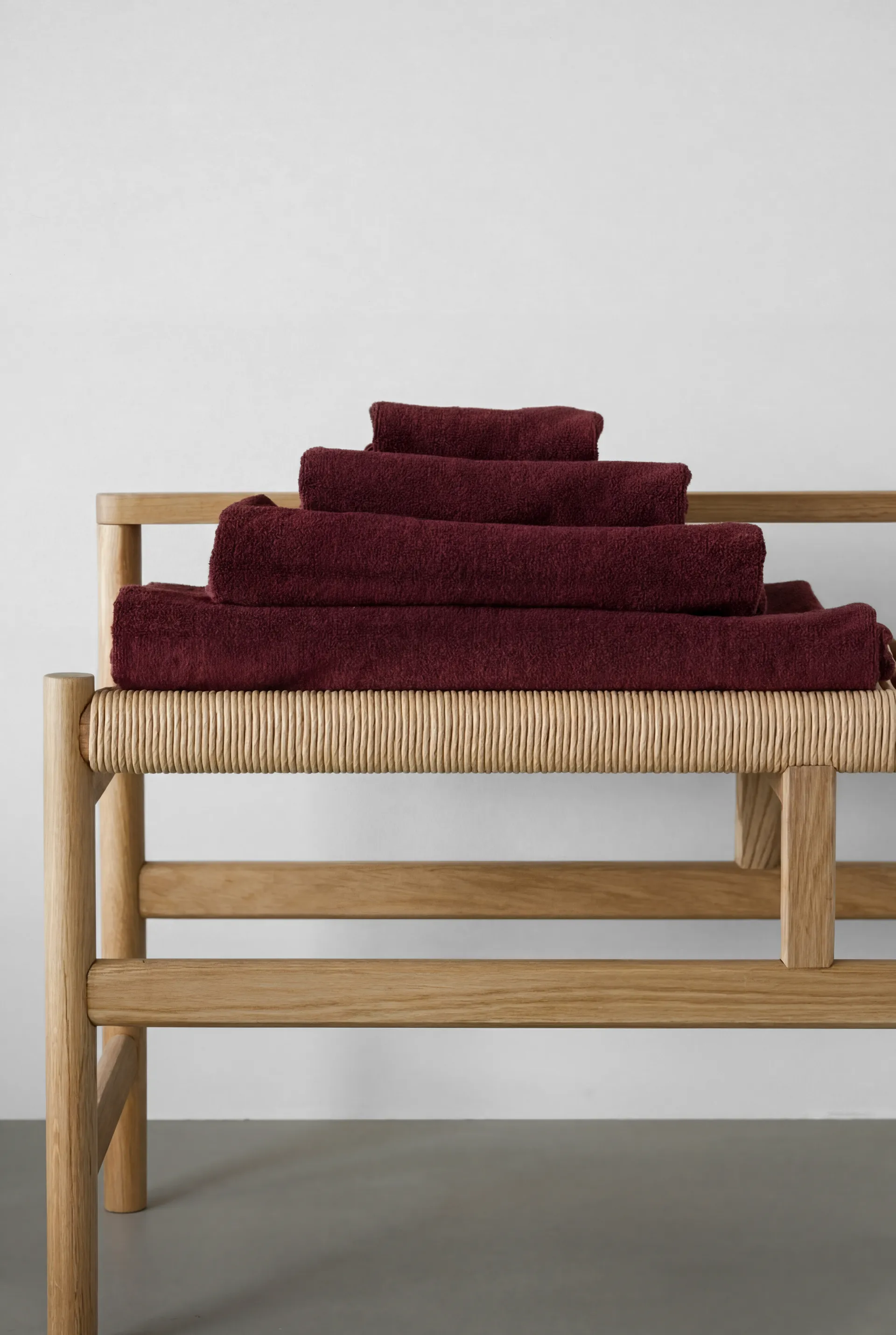 Drift towel 50x70 cm, Red Scandi Living