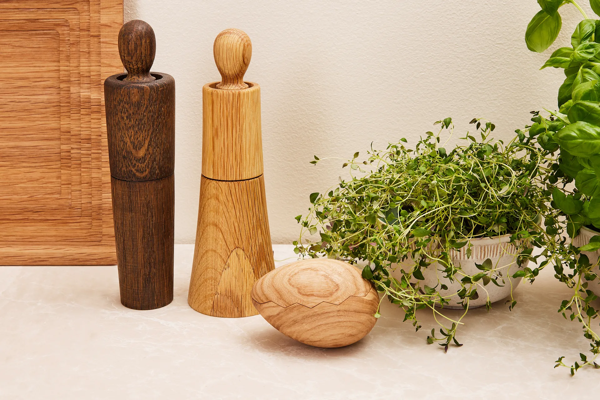 Mr Pepper pepper mill 24 cm, Dark oak Spring Copenhagen
