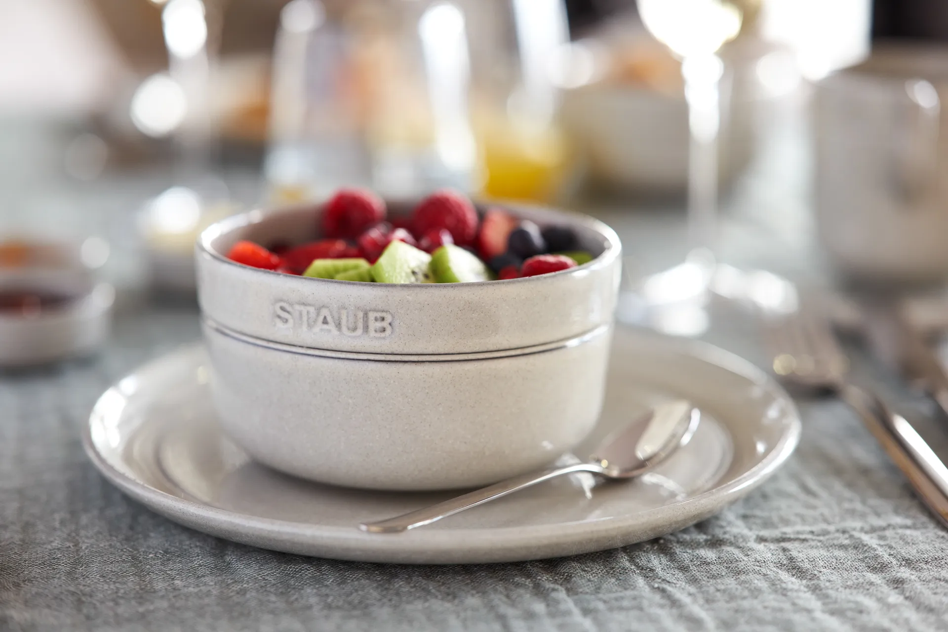 Staub New White Truffle plate, Ø20 cm STAUB