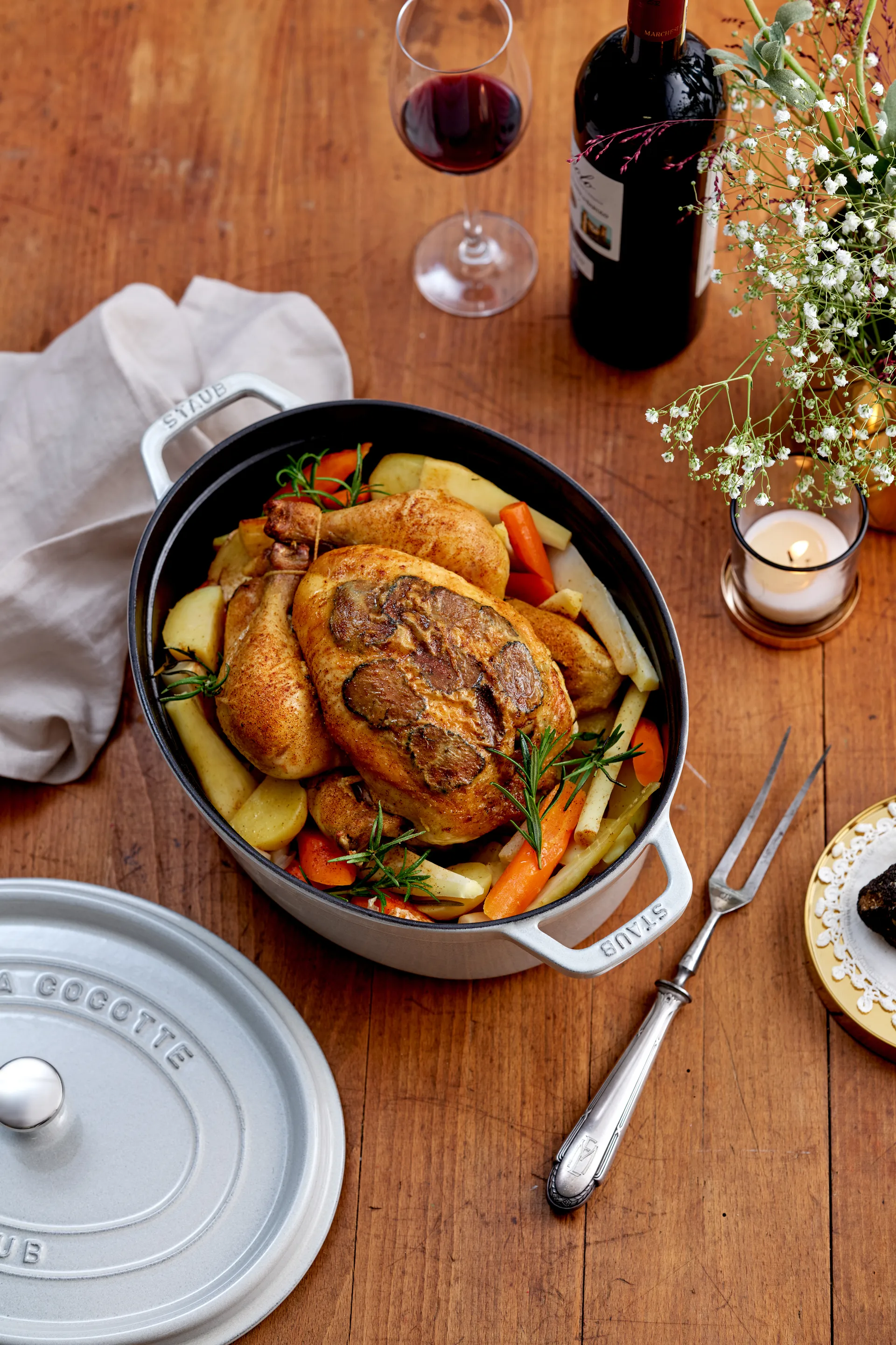 Staub White Truffle casserole oval, 5.5 l STAUB