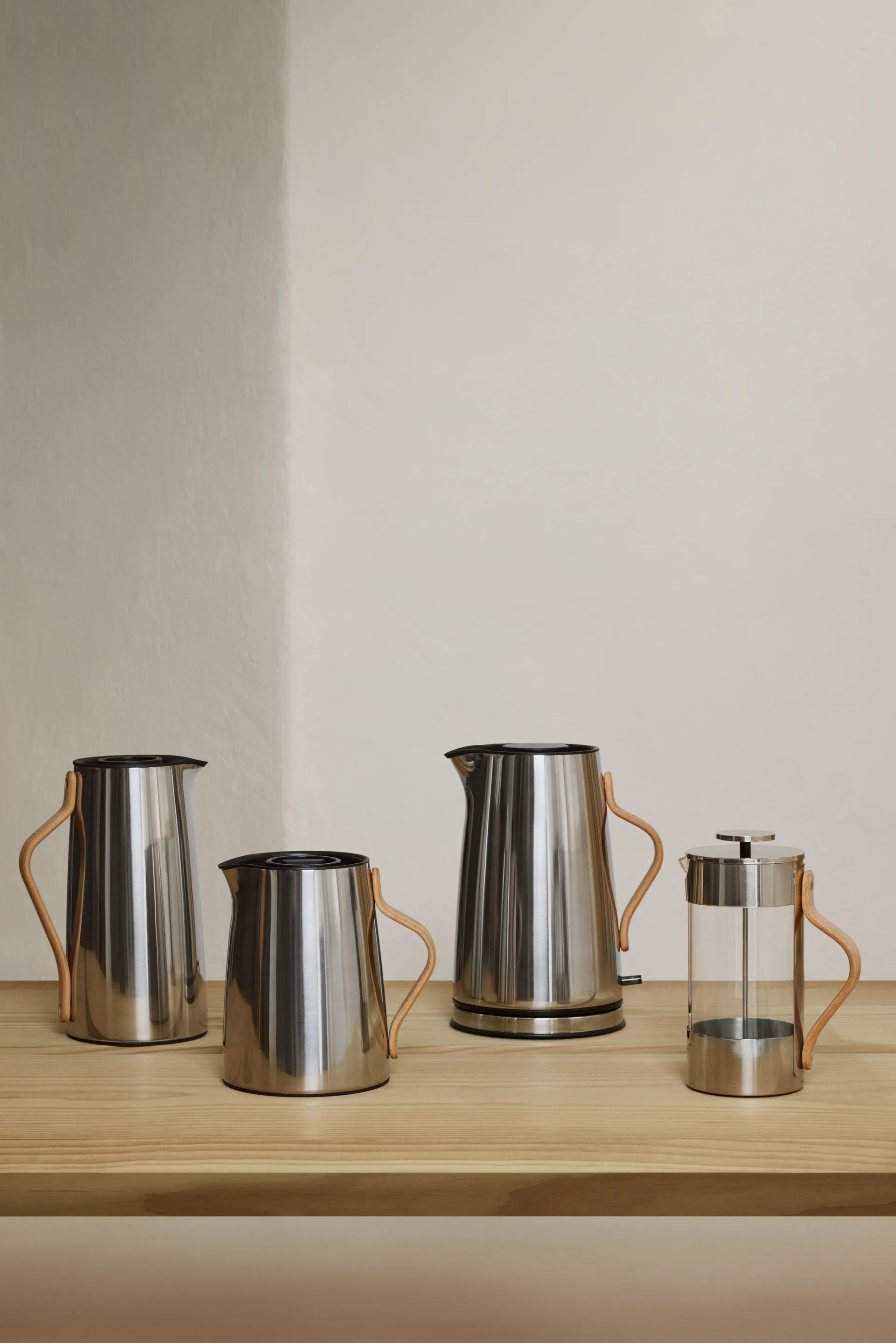 Emma tea vacuum jug 1 L, Steel Stelton