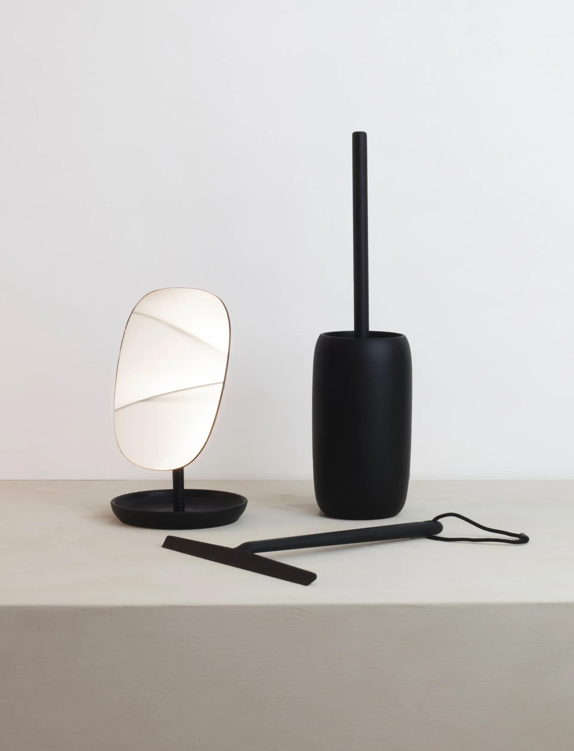 Fjord mirror, Black Stelton