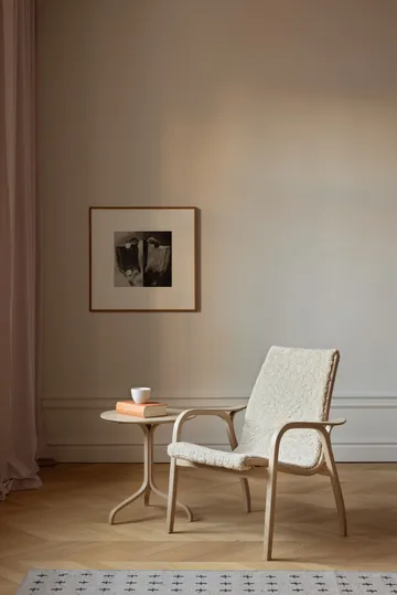 Laminett arm chair white pigmented oak/sheep skin - Scandinavian Grey (grey) - Swedese