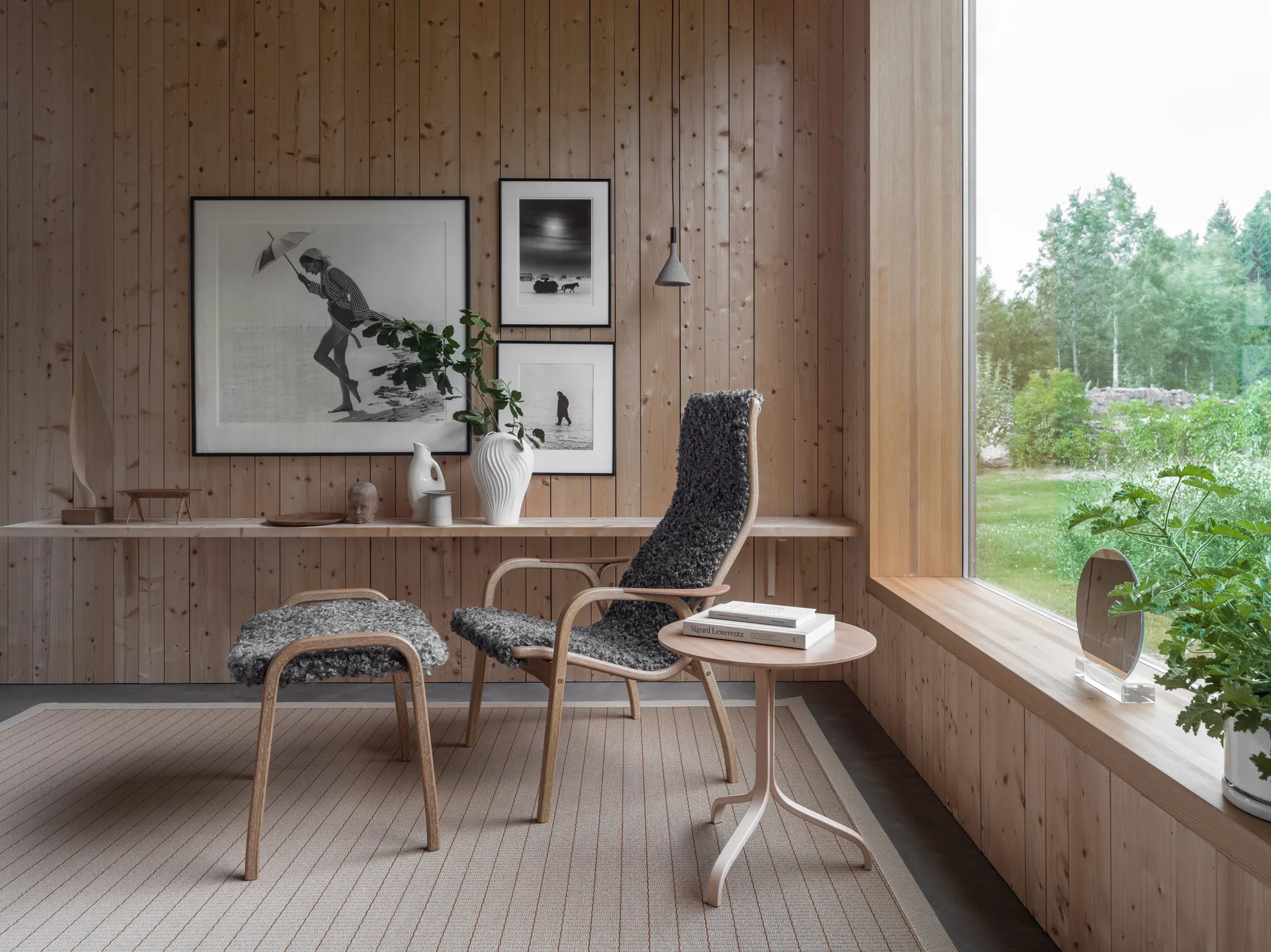 Lamino armchair and footstool oiled oak/sheepskin, Moonlight (beige) Swedese