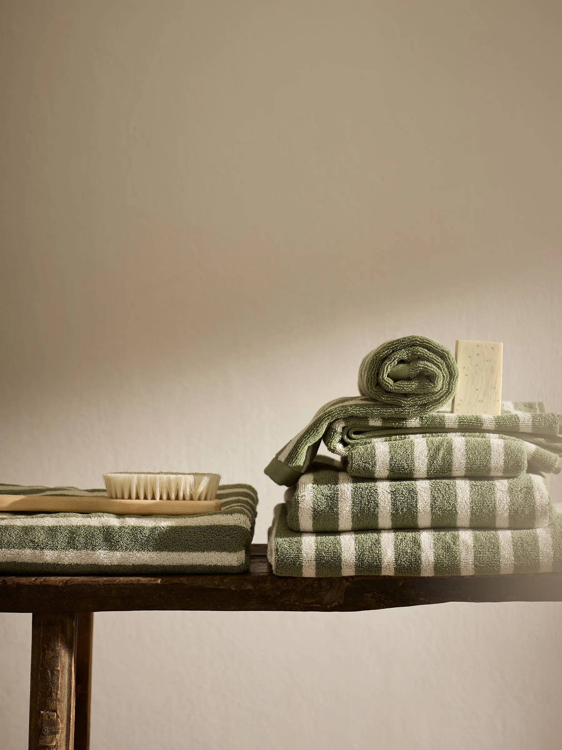 Bonnie bath towel 70x140 cm, Green Tell Me More