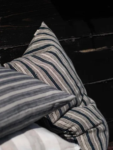 Dino cushion cover 40x60 cm - Block print navy (blue) - Tell Me More