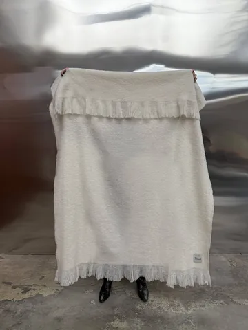 Fingal wool throw - Solid off white-natural, 130x170 cm - Tinted