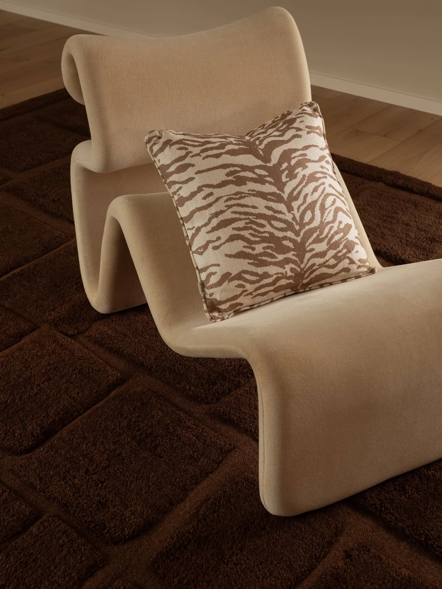 Norell cushion, Tiger beige-off white, 50x50 cm Tinted