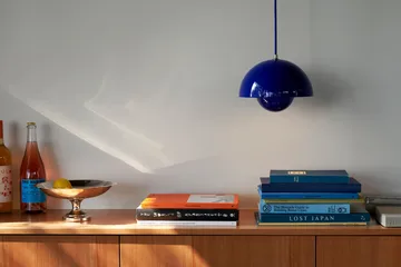 Flowerpot VP1 pendant lamp - Cobalt blue - &Tradition