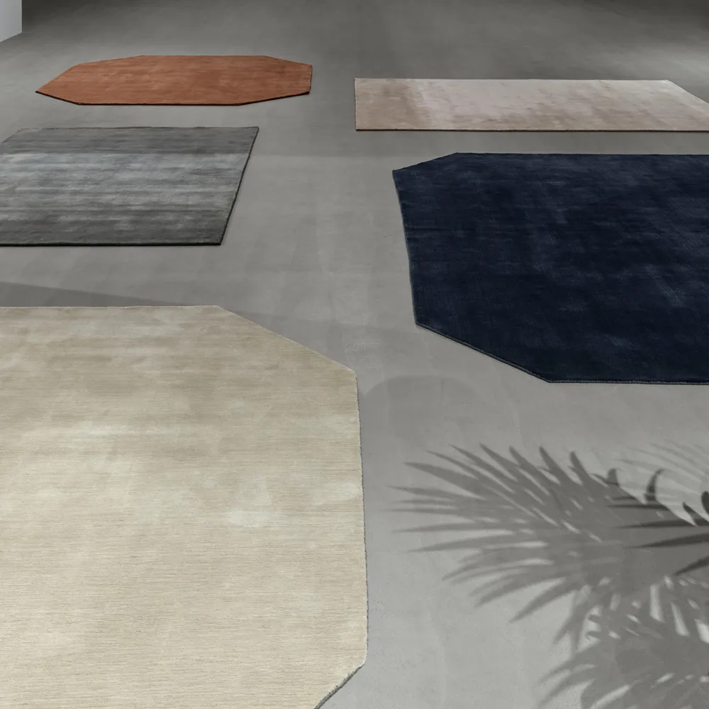 The Moor Rug AP8 rug, Midnight blue &Tradition