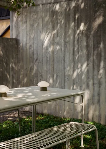 Thorvald SC112 bench - Ivory, 125 cm - &Tradition