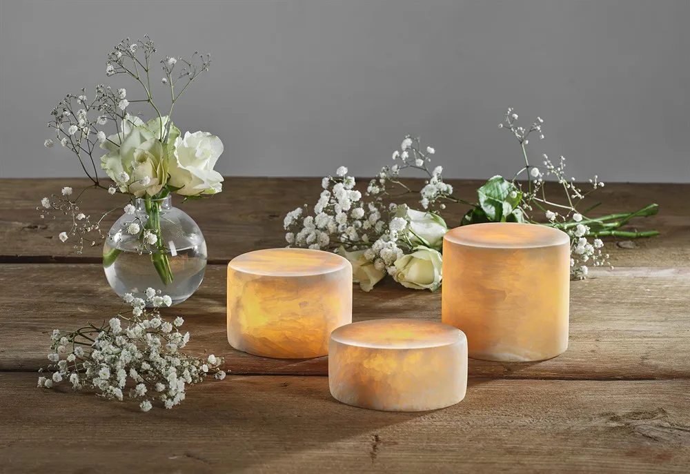 Marble table candle, Beige silk matte, Ø8x6 cm Unison Marble table candle, Beige silk matte, Ø8x6 cm Unison