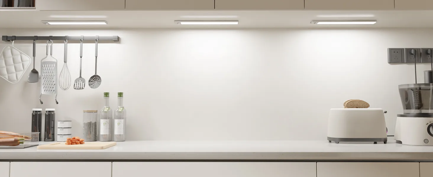 Rechargeable display cabinet/base cabinet lighting, White, 40x4x1.5 cm Unison