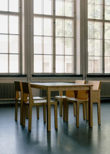 016 Maasto Table - Matte oil-waxed pine, 90x90x75 cm - Vaarnii