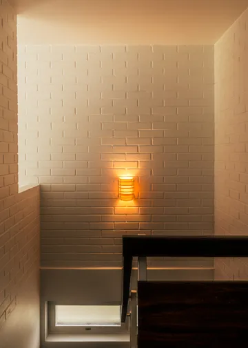 1004 Hans Wall Light - Matte oil-waxed pine, 16x24 cm - Vaarnii