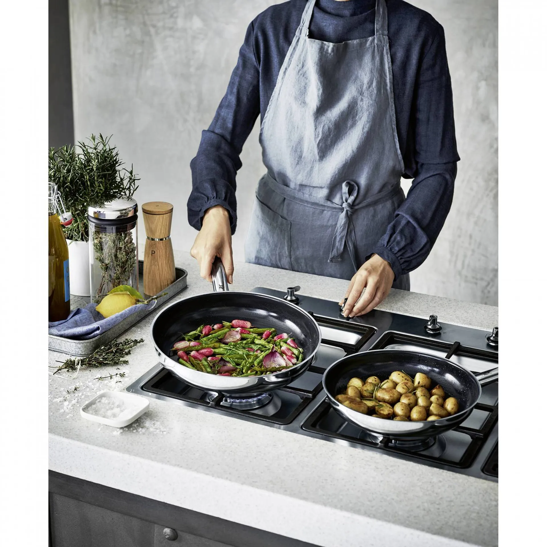 Durado cromargan frying pan, 32 cm WMF