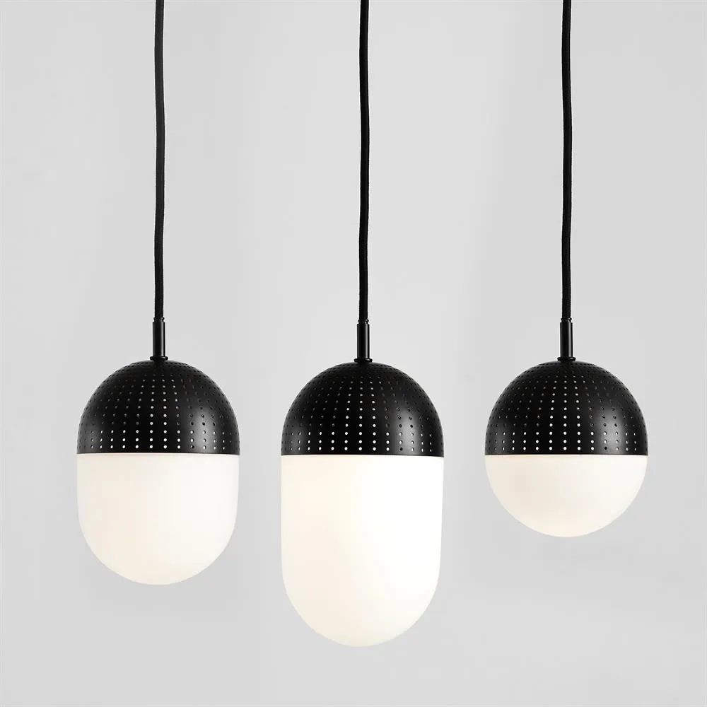 Dot pendant medium, black Woud